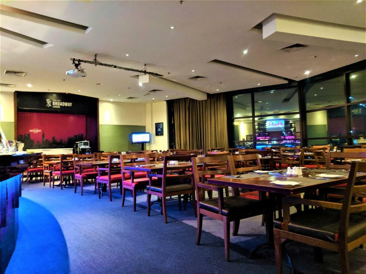 サービスド アパートメンツ @ タイムズ スクエア クアラ ルンプール クアラルンプール エクステリア 写真